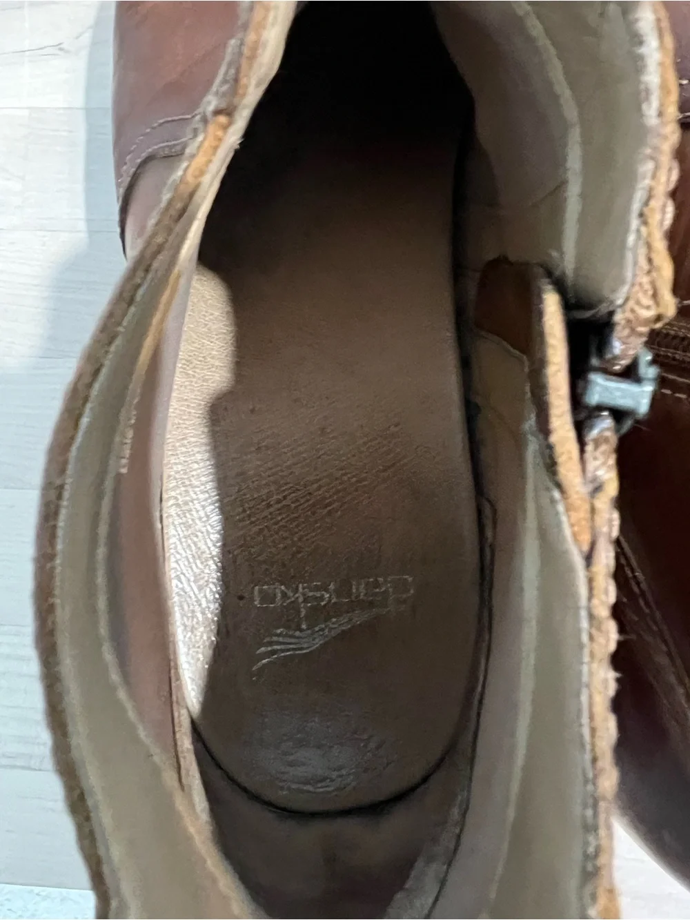 Dansko Ankle Booties Brown Leather Size 40 9.5/10